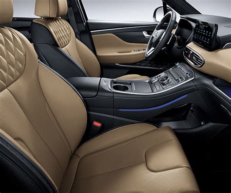 Detailed look at the interior of the new 2021 hyundai santa fe calligraphy. 2021 Santa Fe | Thinks of everyone's safety. | Hyundai Canada