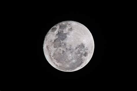Full Moon · Free Stock Photo
