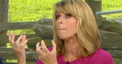Kate Garraway Recalls That Time She Breastfed A Cow It S Not Something I M Proud Of Mirror