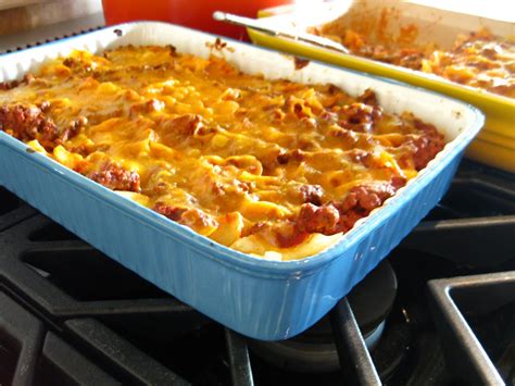 I have been making these for years… literally years and it just gets better and better over time. ARIZONA TRAVELER: SOUR CREAM NOODLE BAKE - Pioneer Woman Cooks
