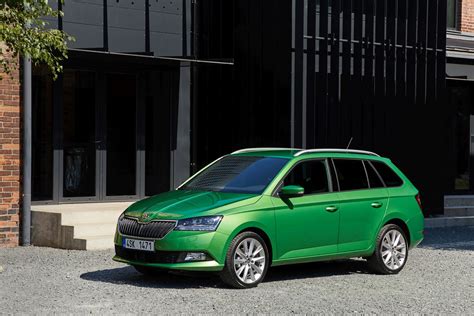 The stylish škoda fabia hatch se l brings a bold new design, clever connectivity and robust safety features. SKODA Fabia Combi specs & photos - 2018, 2019, 2020 - autoevolution