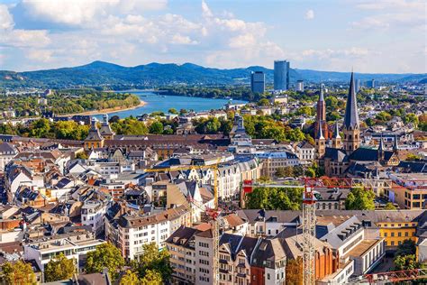 Dé 20 x mooiste bezienswaardigheden in Bonn: Info + foto's