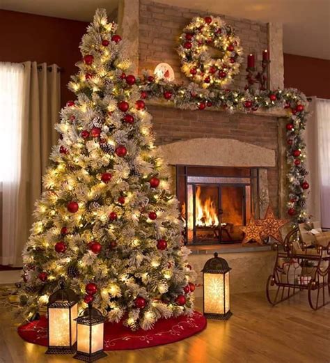 17 Lovely Christmas Decorations For The Living Room