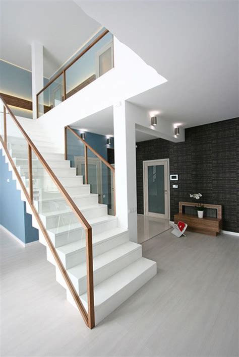 We conceive contemporary modern stairways to be much more than a simple element connecting two floors in a house or commercial building. Trends of stair railing ideas and materials (interior ...