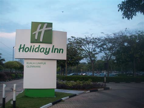 Simply select your dates of stay and click on the check rates button to submit the form. Holiday Inn Glenmarie - Kuala Lumpur ~ Wisata Kerja ...