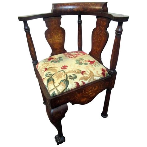 18th Century Chippendale Corner Chair With Marquetry Inlay Corner