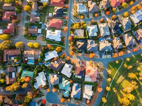 Property to rent in northern suburbs. Living in the City vs. The Suburbs: Pros and Cons ...