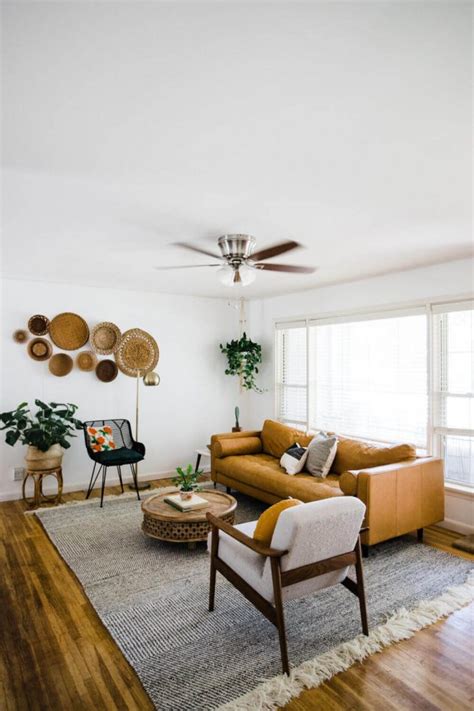 Most people find maximum satisfaction and relaxation in the comfort of their homes, one of which is to use design living room. 12 Earthy Interior Designs for Living Room