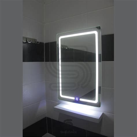 Kaca kamar mandi bisa digunakan pada kamar mandi dengan shower, bathtub, ataupun bak mandi. Jual Cermin Rias LED, Lampu Kaca Dinding Kamar Mandi - Kab ...