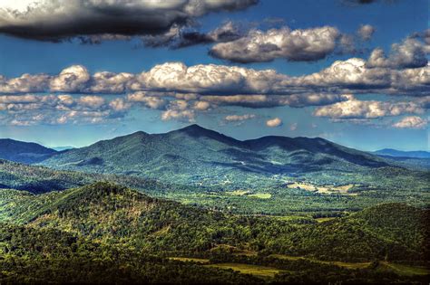Discover Photos Of The Most Scenic Mountains In Virginia