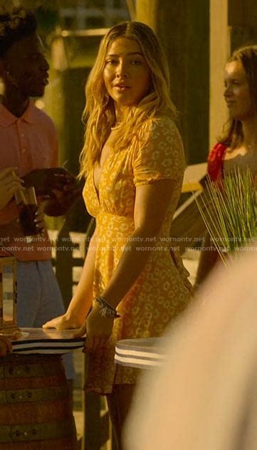 Wornontv Sarahs Yellow Floral Dress On Outer Banks Madelyn Cline