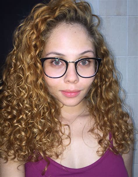 Curly Hair Styles Glasses Fashion Sweetie Belle Eyewear Moda Eyeglasses Fashion Styles
