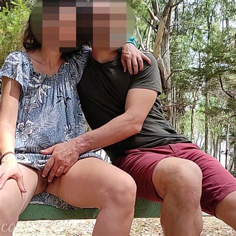 Pussy Flash Stranger Caught Me In The Park And Xhamster