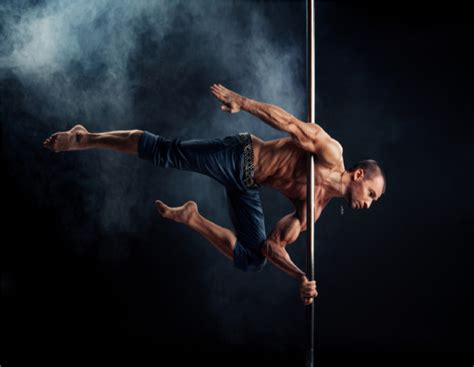 una nueva opción fitness el pole dance una excelente alternativa