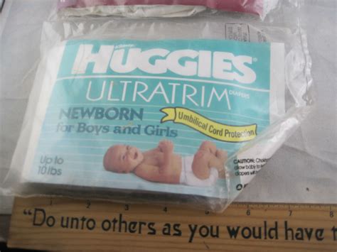 Trial Size Vintage Diapers Huggies 3 Pack Supreme Ultratrim Size 1