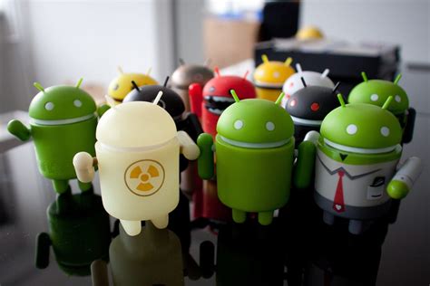 The Real Story Behind Androids Little Green Robot Mascot Business