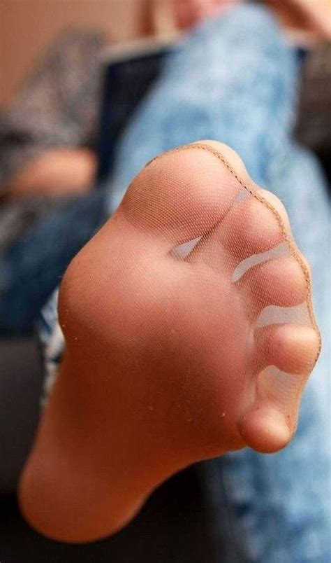 Pin On Pretty Feet In Nylon