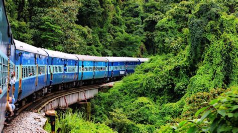 15 Beautiful Train Routes In India One Should Experience Once In Life