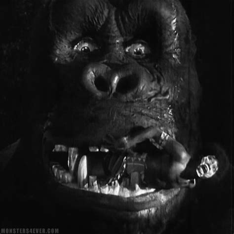 #my gif #king kong #king kong gif #gif #gifs #vintage #film #movie #1933 #1930s. Monster Man • King Kong (1933)
