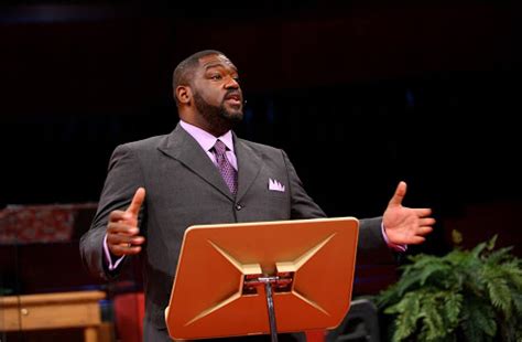 Previously he served as pastor of grace family baptist church in spring, texas. Why I Choose to Believe the Bible by Dr. Voddie Baucham - The Duggar Family