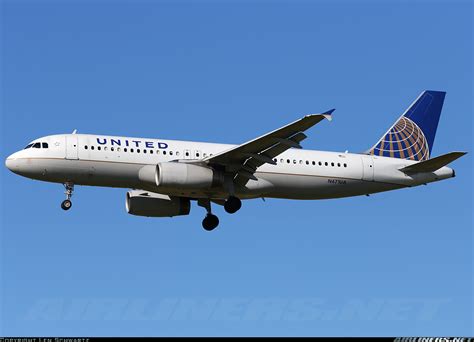 Airbus A320 232 United Airlines Aviation Photo 2662796