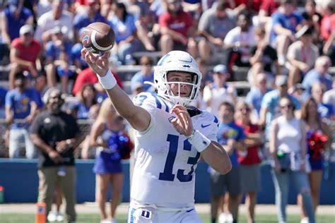 Duke Football Riley Leonard Is Turning Into One Of The Accs Best