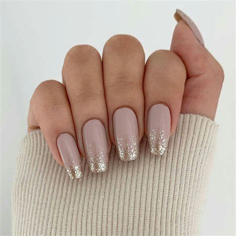 Pin de moda y variedades en diseños de uñas