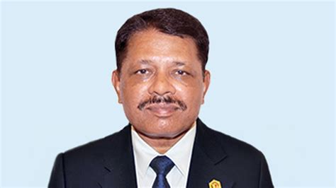Arun Kumar Sinha Chief Of Spg That Handles Pms Security Dies At 61