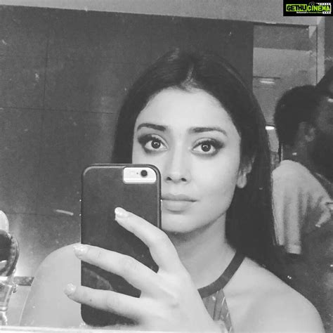 actress shriya saran instagram photos and posts march 2017 gethu cinema