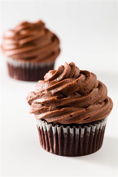 How To Make Best Chocolate Cupcake Recipe From Scratch