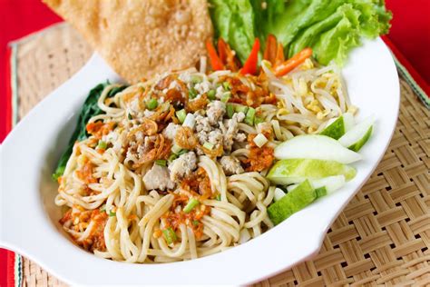 Mudah dibuat, bergizi, dan murah pula. Inilah Resep Masakan Cina Halal yang Sederhana dan Mudah ...