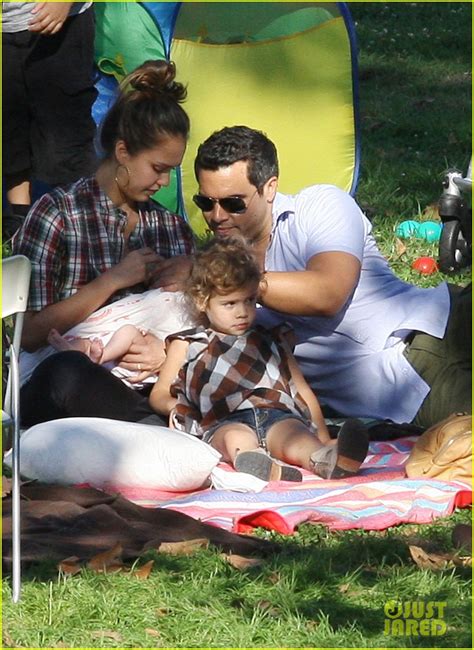 Jessica Alba And Cash Warren Birthday Bash With The Girls Photo 2590623 Cash Warren