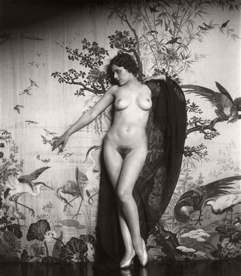Vintage Naked Girl Porn Sex Photos