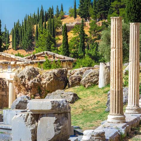 The Oracle Of Delphi The Pythia