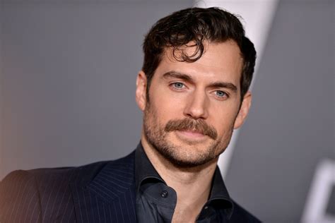 Henry cavill reads from the witcher (self.henrycavill). Henry Cavill foi chamado de "gordo" e quase perdeu papel ...