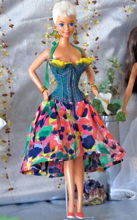However, along with the wedding dress she never had, dolly got a sparkly upgrade for their vow renewal. Gorgeous Custom Made Doll Dress Dolly Parton By by ...