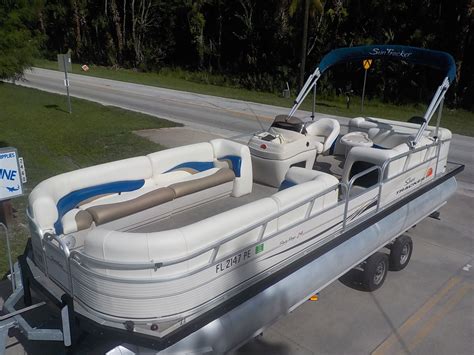 Sun Tracker Party Barge 24 Regency Edition 2009 For Sale