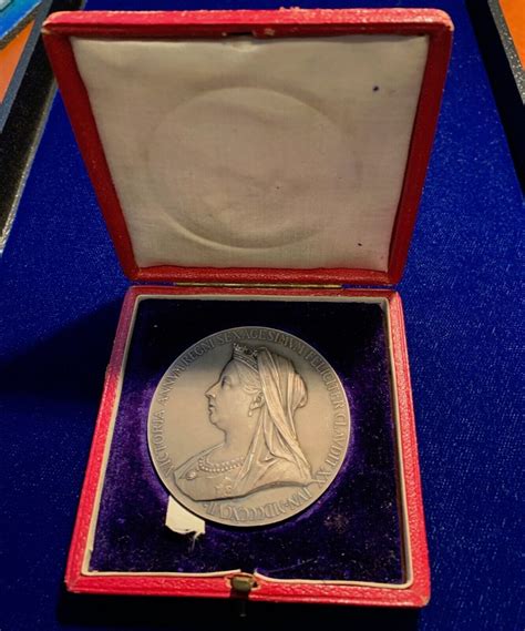 Great Britain 1897 Victoria Diamond Jubilee Silver Medal Uncirculated