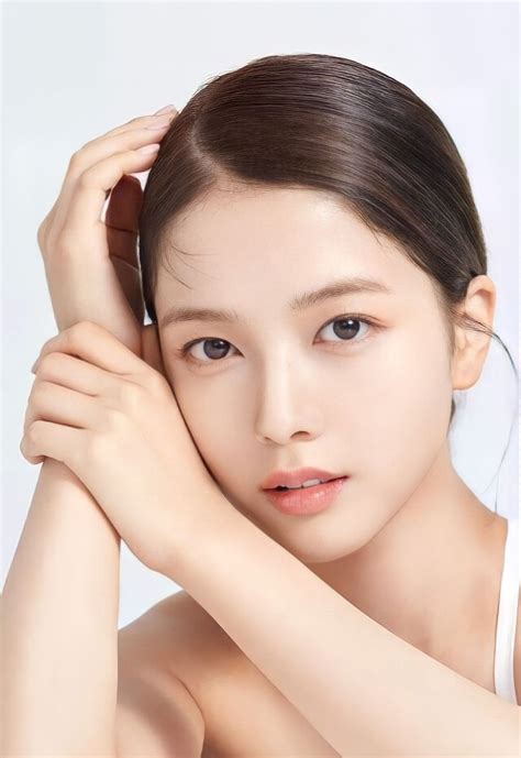 asian makeup korean makeup korean beauty asian beauty roh jeong eui hand pose japan shop