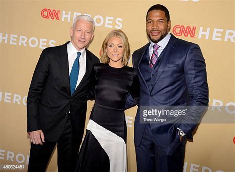 Kelly Ripa Michael Strahan Photos And Premium High Res Pictures Getty