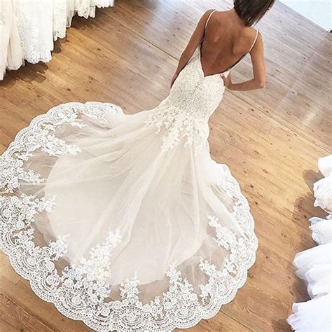 Sexy Backless Wedding Dresses Lace Mermaid V Neck Long Tail Summer Bridal Gowns 2017 Vestido De