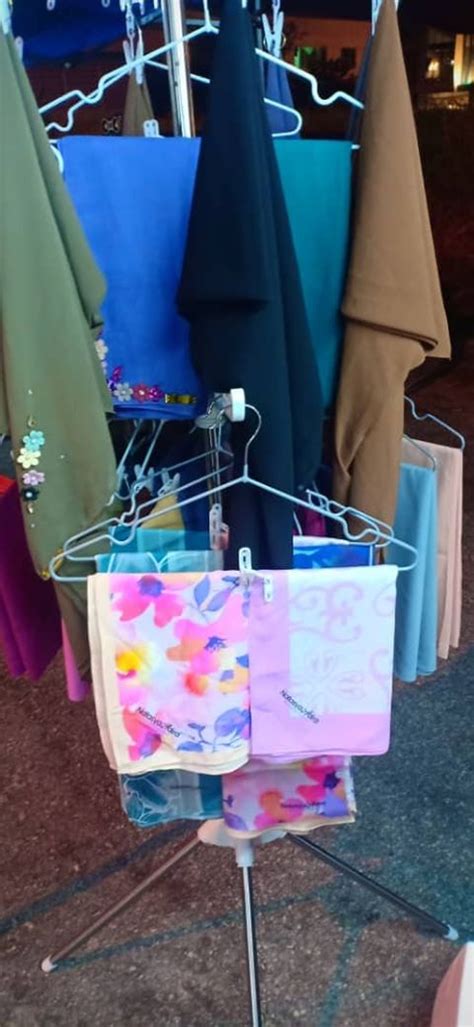 Jadi anda ingin membuat logo sendiri. Bisnes Tudung Jenama Sendiri Untuk Dilepaskan ~ Bisnes ...