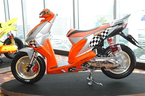 Galeri Modifikasi Motor Honda Beat Terbaru 2014 | Teknologi Informasi