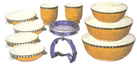 Merupakan sebuah alat musik yang ritmis yang sering kali digunakan pada pertunjukan musik perkusi. Contoh alat musik ritmis beserta namanya ~ Neng Anna Blog