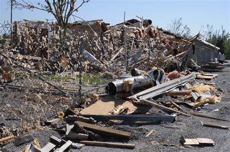 Filefema 43881 Disaster Scene From Deadly Tornado In Yazoo City