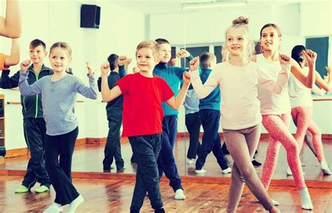 10 Beneficios Del Baile Y La Danza En Niños Basic Escuela De Baile