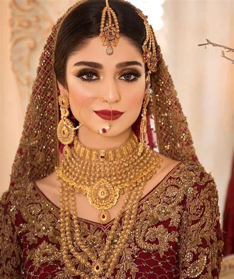 Traditional And Beautiful Bridal Dresses For This Wedding Season The Odd Onee Beautiful