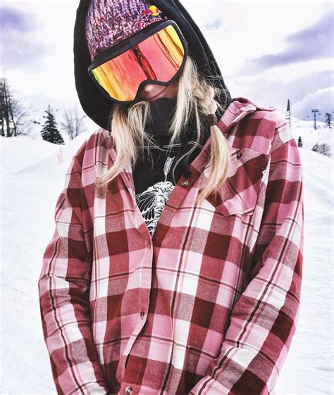 p i n t e r e s t violetglick ski et snowboard snowboard girl snowboarding style