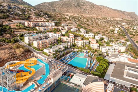 Außenansicht The Village Resort And Waterpark Chersónisos Hersonissos • Holidaycheck Kreta