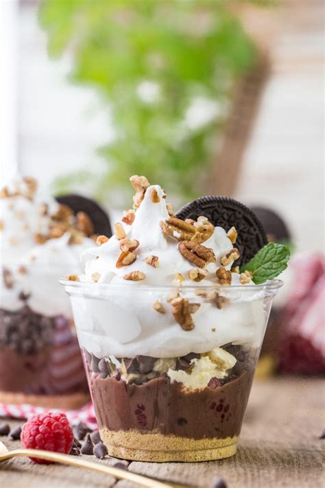 Try our selection of quick and easy christmas desserts. Individual 7 Layer Dessert Dip Cups | Layered desserts ...